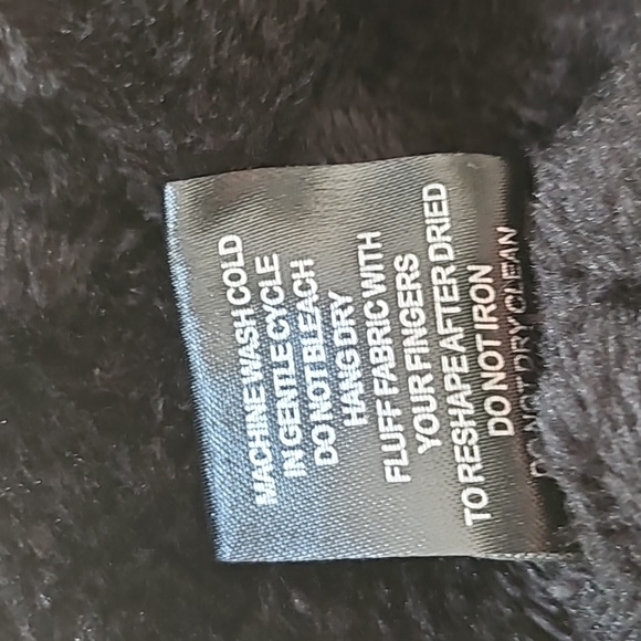 Christmas Velour top - Picture 7 of 7